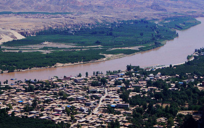 ��̩�ƺ�ʯ��һ����