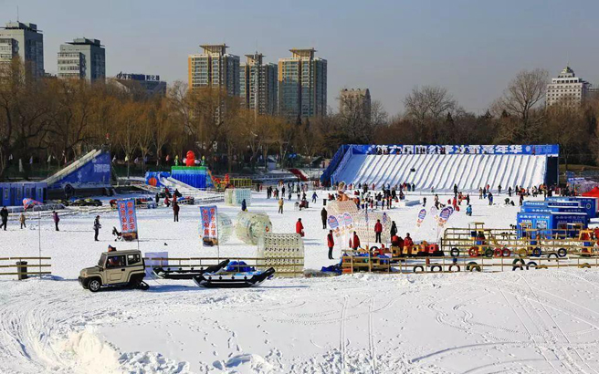 �����ϼ��˽֡�����ũׯϷѩһ����