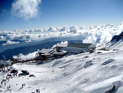 ����ѩɽ�羰��