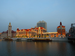 ��������ӿ�