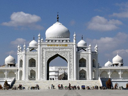 �л������Ļ�԰