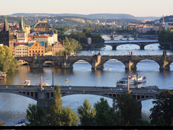 �ݿ˷������ߺ�