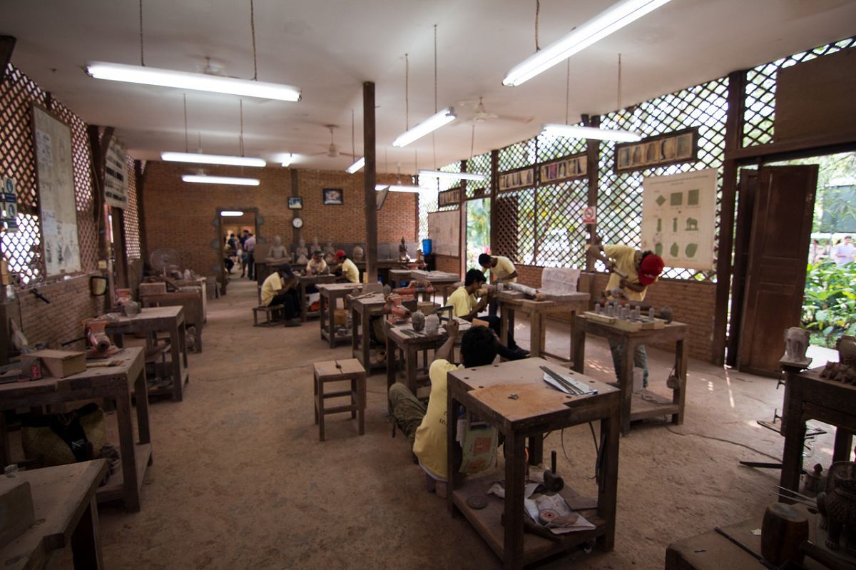 �������ѧУ