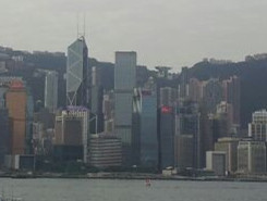 ����һ���θ۰�