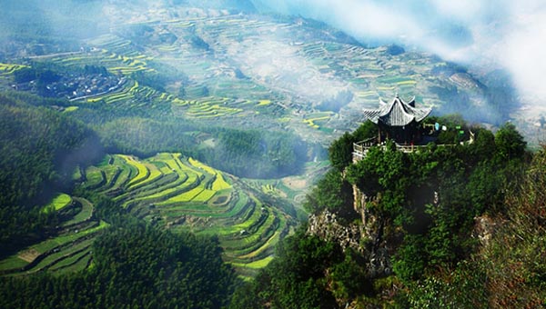 三月寻访国内最美梯田风景、三月份旅游好去处、三月份旅游去哪里好