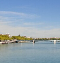 ��Խ���ɺ�---���ɺ�700����غ�