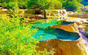 ���ݵ��ΰ������ս�30���ο�˳��������կ��