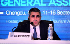 �������Ϲ��������鳤�ܷó�:�Գɶ���������