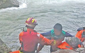 �����˶���ȫ���þ��� 32���Ϻ�¿�ѱ���������̳