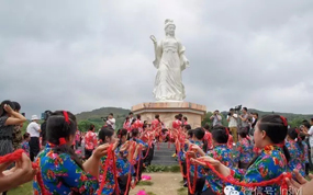 陇南西和巧手绣娘绣出幸福生活