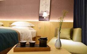 千景酒店:传承国粹,瓷韵芬芳