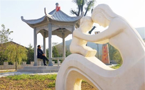 庆阳乡村“窑洞经济”:城里人喜住窑洞,吃农家饭