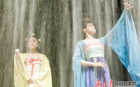 ��˿·��� ���ػ��Ļ� ���ּ��ػ͡�Ϊ��һ��һ�ڡ���Ļ����