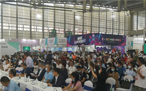 �򿨵��߽��й������ڣ��������β����� ���������۹صġ�Ӳ�ˡ�����