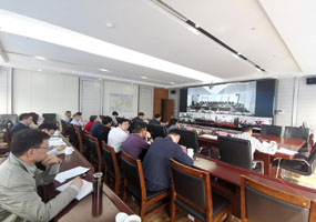 ������������½��壺�Բ���� �����˲� ���ø���