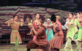 �����ζػ͡�ӭ�ݳ�������������ơ��ػͷ硱